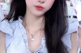 “www.17”下载后,连邻居都不敢来敲门的奇妙体验!