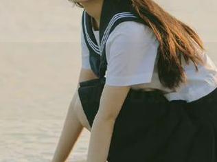 51吃瓜苹果版：这桌面皮肤太糟糕，倒是瓜一口接一口！