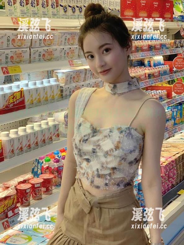 51热门大瓜 观看51热门大瓜,黑料多得像是八卦溜冰场,摔倒一地。