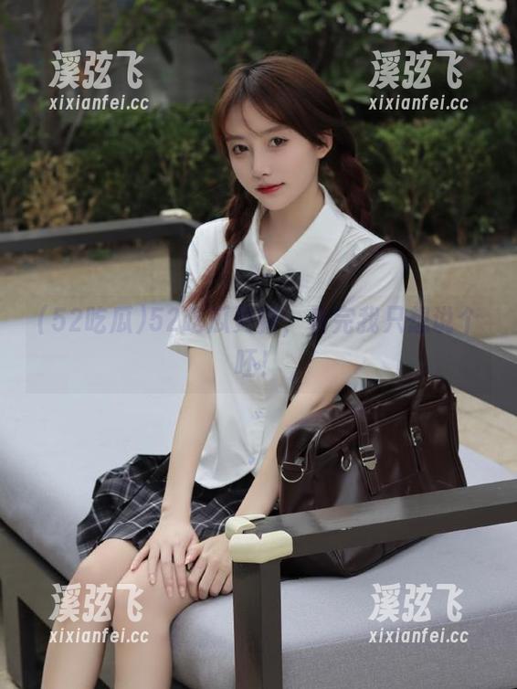 52吃瓜更新，看完我只想说个呸！