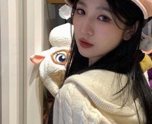 911吃瓜官网，明明是个瓜，却总让我有种“果然你爱我”的冲动。