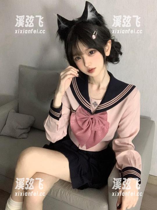 91i吃瓜 “91i吃瓜”叙述的地址,像是进入了万花筒,眼花缭乱
