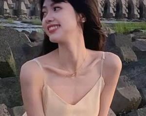 深夜食堂版:欢送你走进91黑料网入口,瓜又酸又甜!