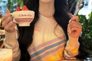 cg51的苹果版，吃瓜之旅即刻启程，别问，问就是嗨！