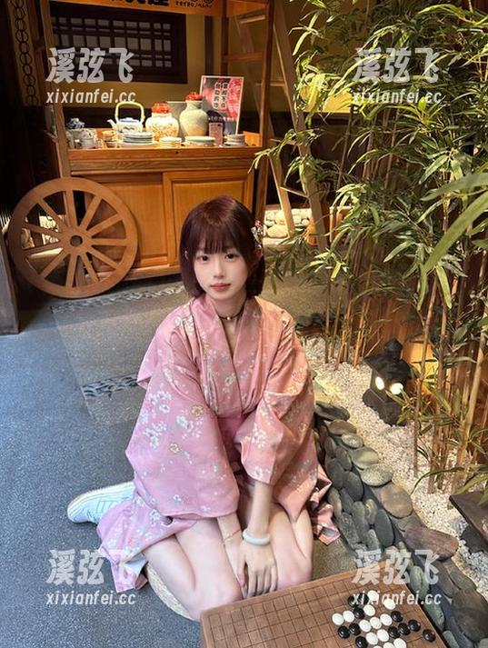 嘿！在线互评吃瓜体验，加入“免费吃瓜网”，八卦就像新鲜出炉的包子！