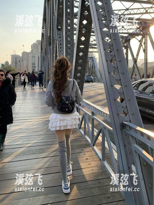 吃瓜网 无瓜不欢?来下载吃瓜网,带你体验大瓜带来的无穷乐趣!