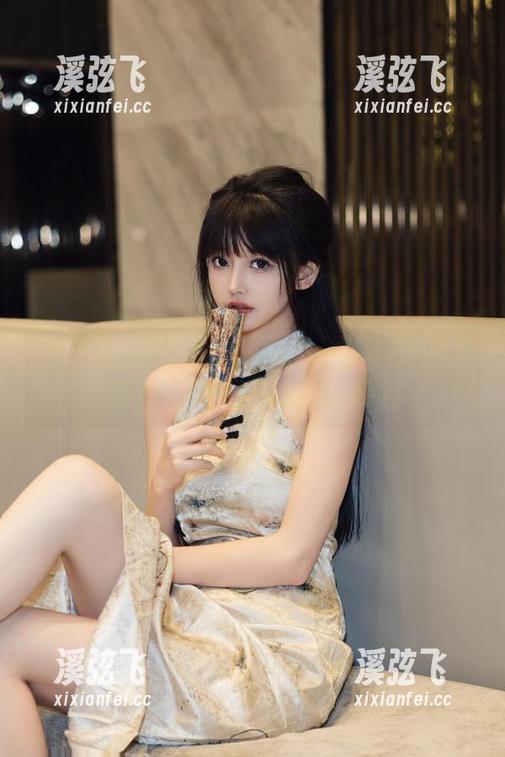 吾爱吃瓜每天送爆料，快去下载，给你一个行走的八卦机