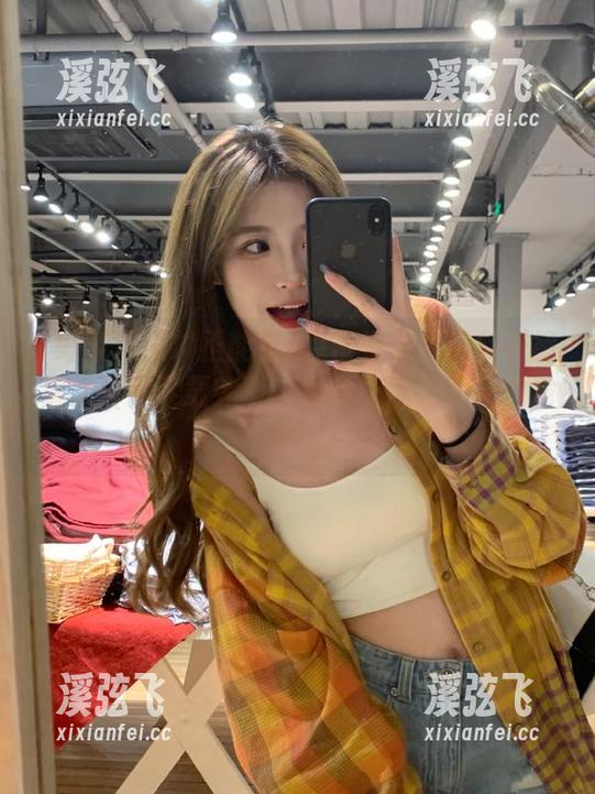 点击好莱坞黑料正能量入口：下载完毕，我的吃瓜症状开始发作！