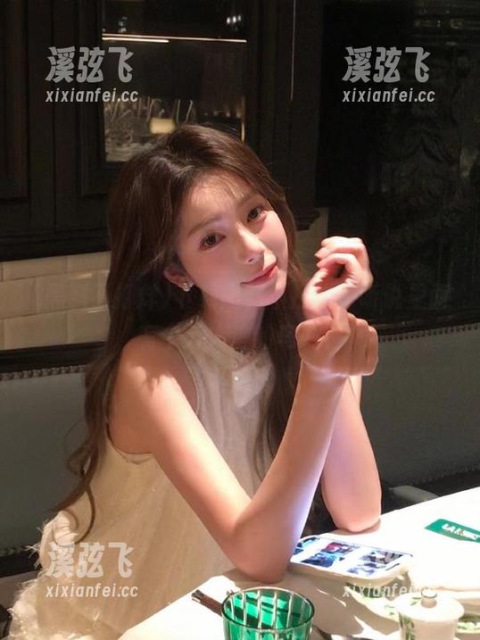 下载黑料不打烊，听说里面有个万人追的乌龙？