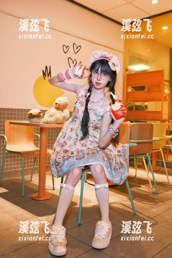 的确让人屏息，“黑料不打烊”发布新片，里边好像藏了点微妙。