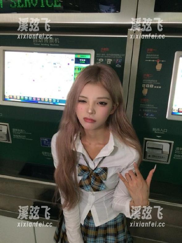 黑料社发布，深夜的饮料配黑料，咋就不上头呢？