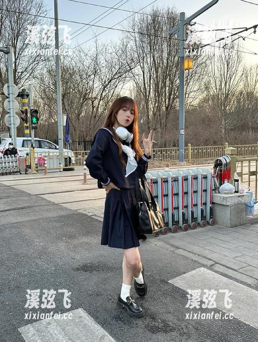 网址访问“黑料网”，让我惊叹的不是黑料，而是我的眼睛在发光…